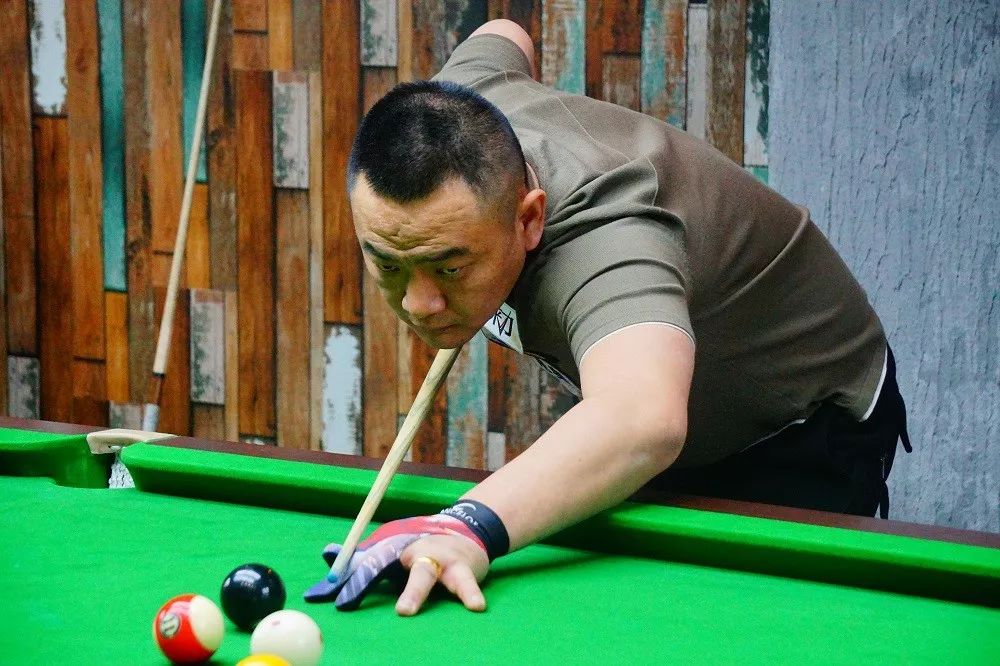 一场比赛的 一场比赛的